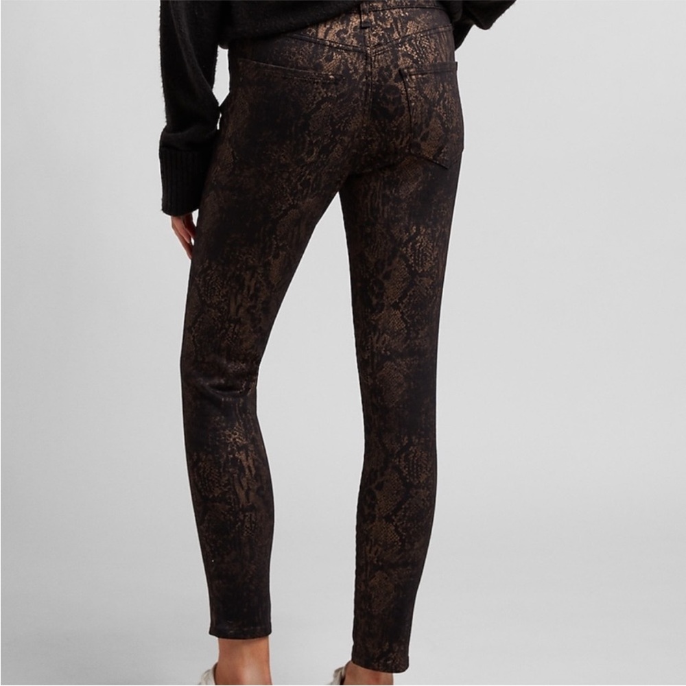 EXPRESS Black & Gold metallic skinny pant - Picture 2 of 7